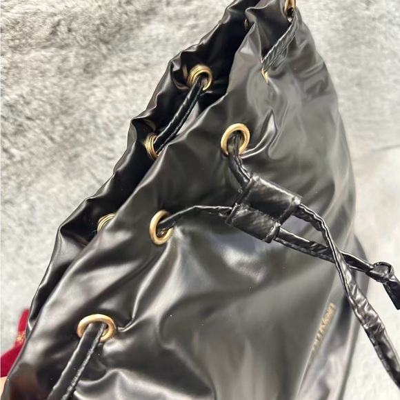 Calvin Klein bag - Picture 4 of 6